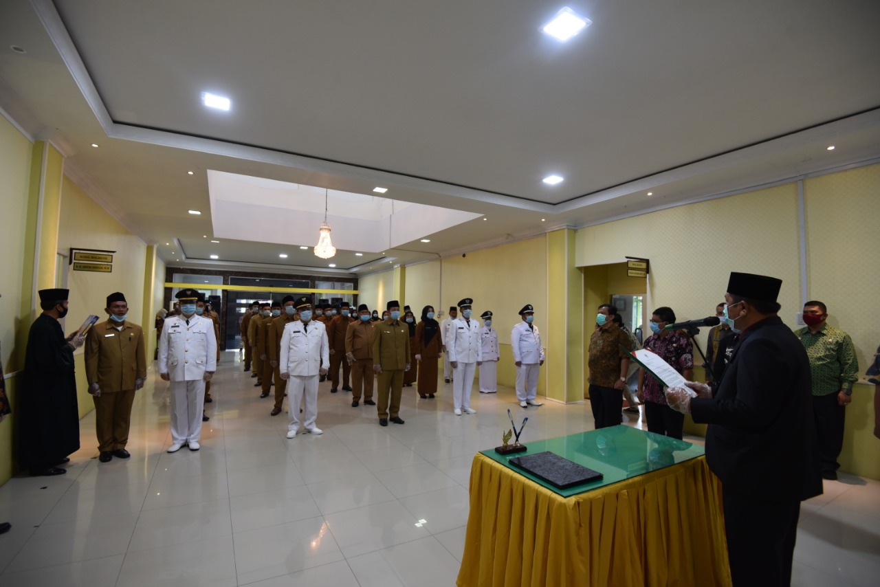 Wali Kota Irsan Efendi Nasution Lantik 53 Pejabat Eselon III dan IV