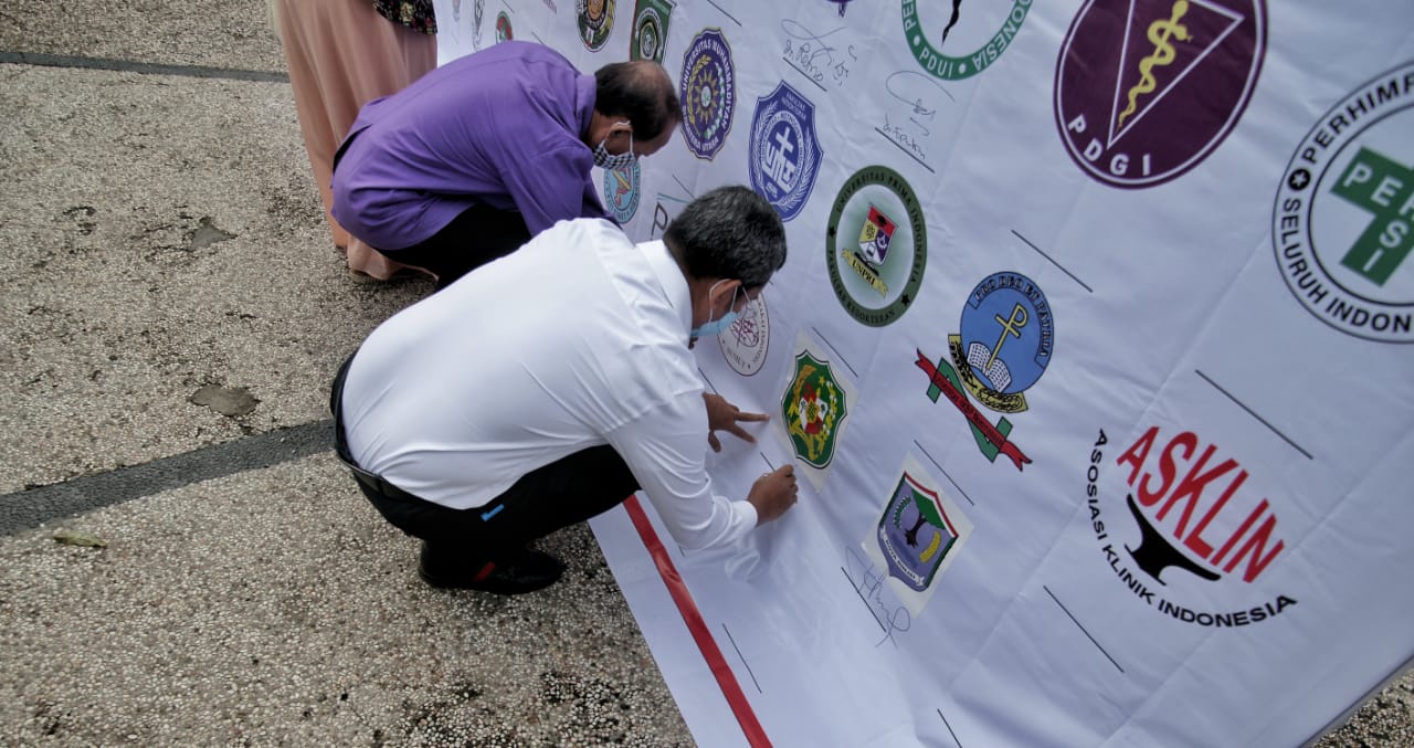 Sekda Tandatangani MoU Percepatan Penanganan Covid-19