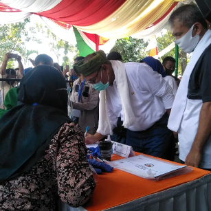 KPU Medan Nyatakan Dokumen Persyaratan Akhyar-Salaman Lengkap