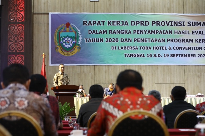 Hadiri Raker DPRD Sumut,Â   Musa Rajekshah Sebut Harmonisasi  dan Sinergi Kunci Lewati Masa Pandemi