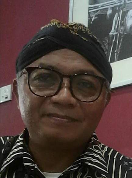 NGAWINI WONG JOWO Sekarang NGAYOMI WONG JOWO