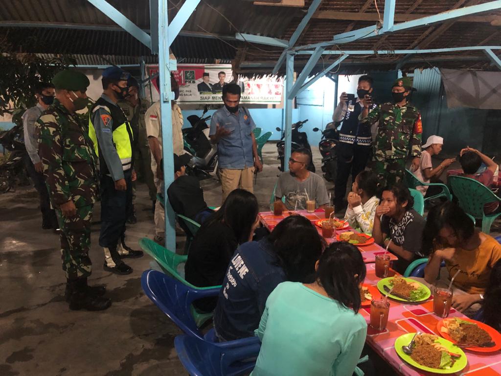 Polres Tanjung Balai Patroli Gabungan Ajak Masyarakat Melaksanakan Protokol Kesehatan
