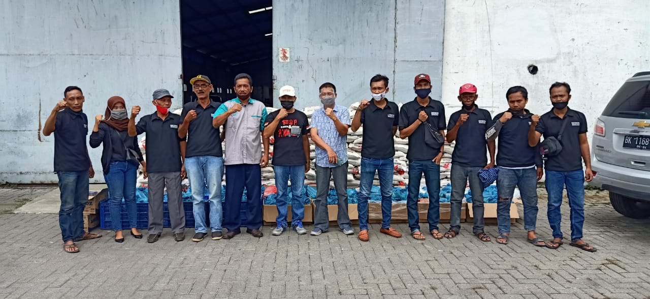 Komunitas Satu Hati Salurkan 210 Paket Sembako