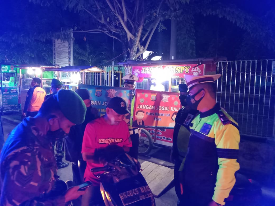 Patroli Gabungan Ajak Masyarakat Patuhi Prokes Covid-19 dan Cipta Kondisi Pemilukada Tahun 2020