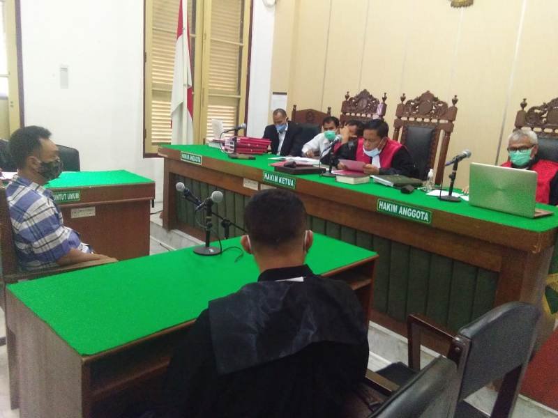 Tolak Eksepsi Perkara Senpi Hakim Lanjutkan Persidangan Terdakwa Joni