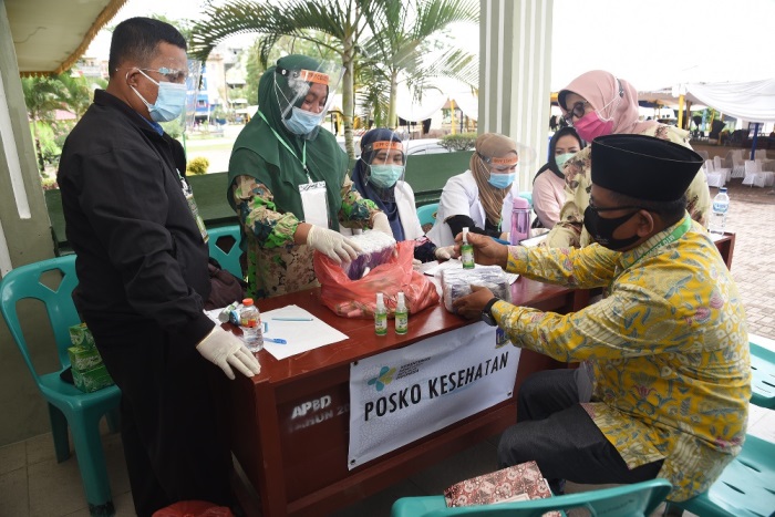LPTQ Sumut Bagikan Masker dan Hand Sanitizer untuk 1.157 Kafilah MTQ ke-37 Sumut