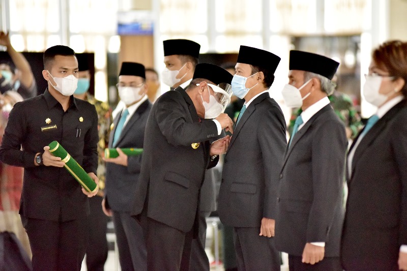 Gubsu Lantik Ismail P Sinaga Sebagai Pjs Wali Kota Tanjung Balai