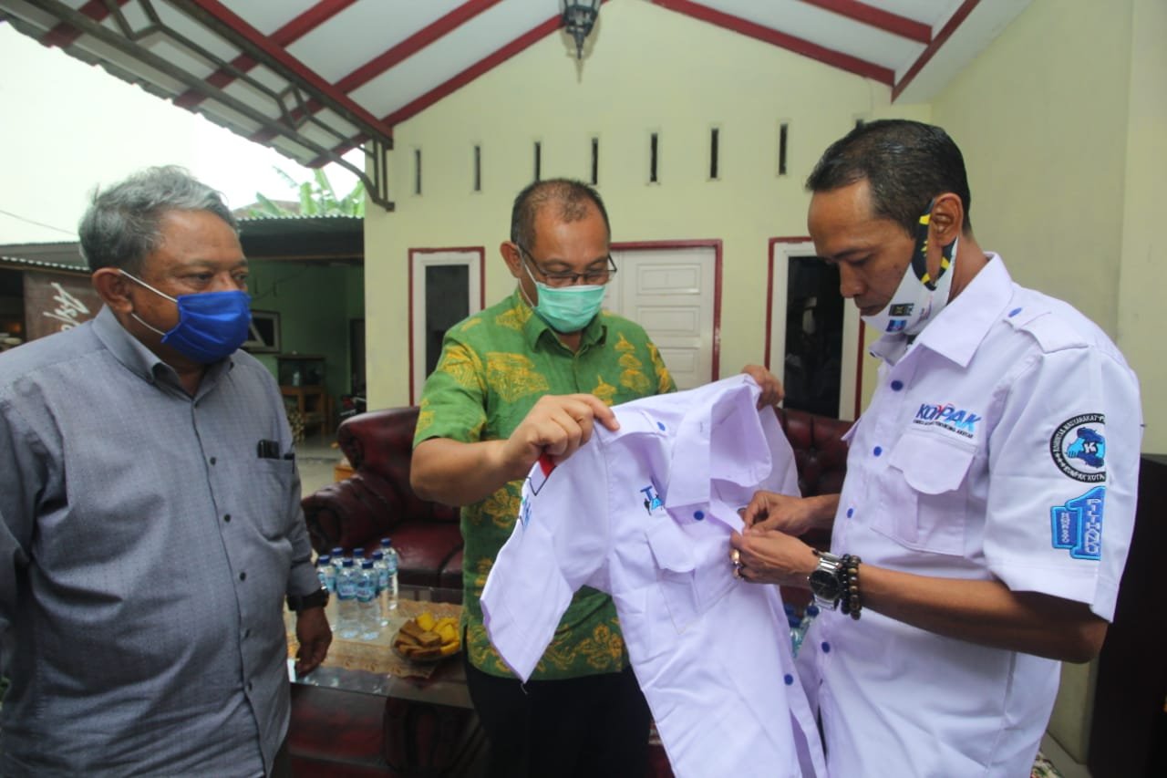 Akhyar Kunjungi Kegiatan Relawan, Ucapkan Terimakasih Atas Keikhlasan Warga
