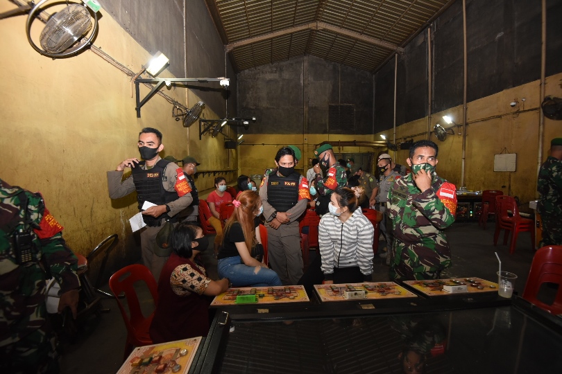 Tim Satgas Covid-19 Mebidang Kembali Tutup Tempat Dindong Pelanggar Protokol Kesehatan