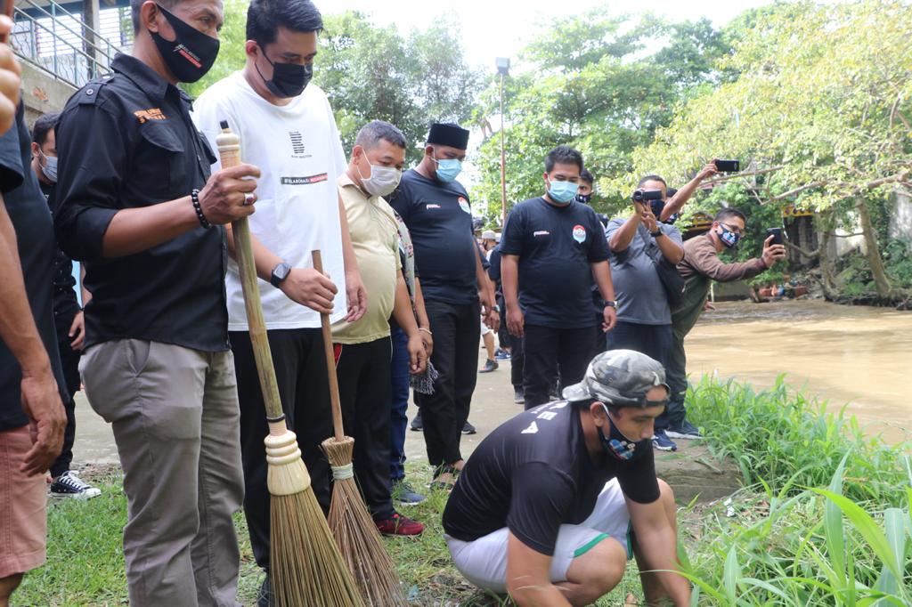 Diresmikan Oleh Bobby Nasution, Re-Born Memprakarsai Pemasangan Wifi dan Sumbang Buku di Kampung Sejahtera