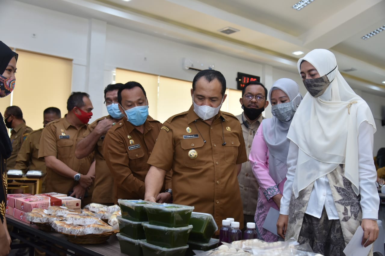 Bupati, Zahir : Seluruh OPD Harus Bersama Membesarkan dan Belanja Melalui Batubaramart