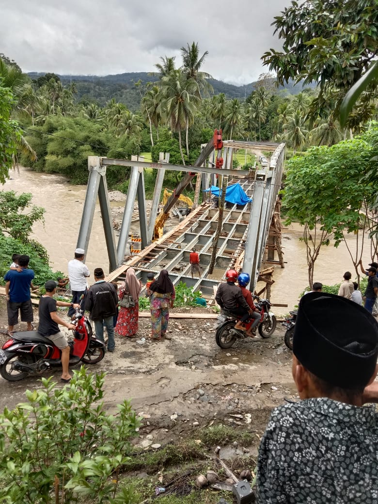 Jembatan Tambangan Selesai Sebelum Habis Kontrak