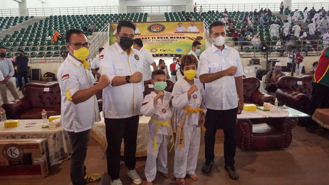 764 Tekwondoin Medan Ikuti Ujian Kenaikan Tingkat Donor Darah