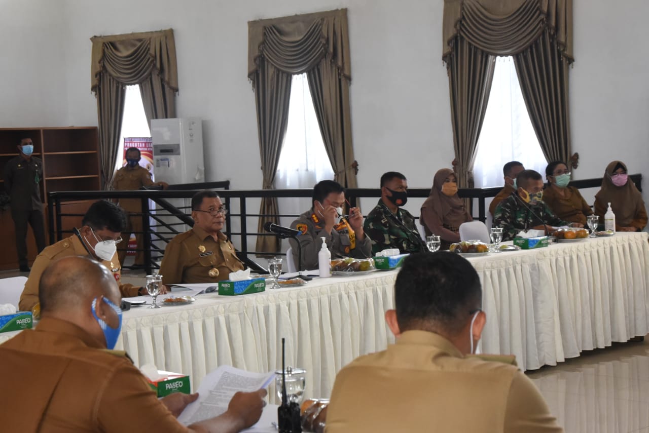 Bupati Pimpin Rapat Evaluasi Dan Perubahan Tim Gugus Tugas Covid 19 Kabupaten Deli Serdang
