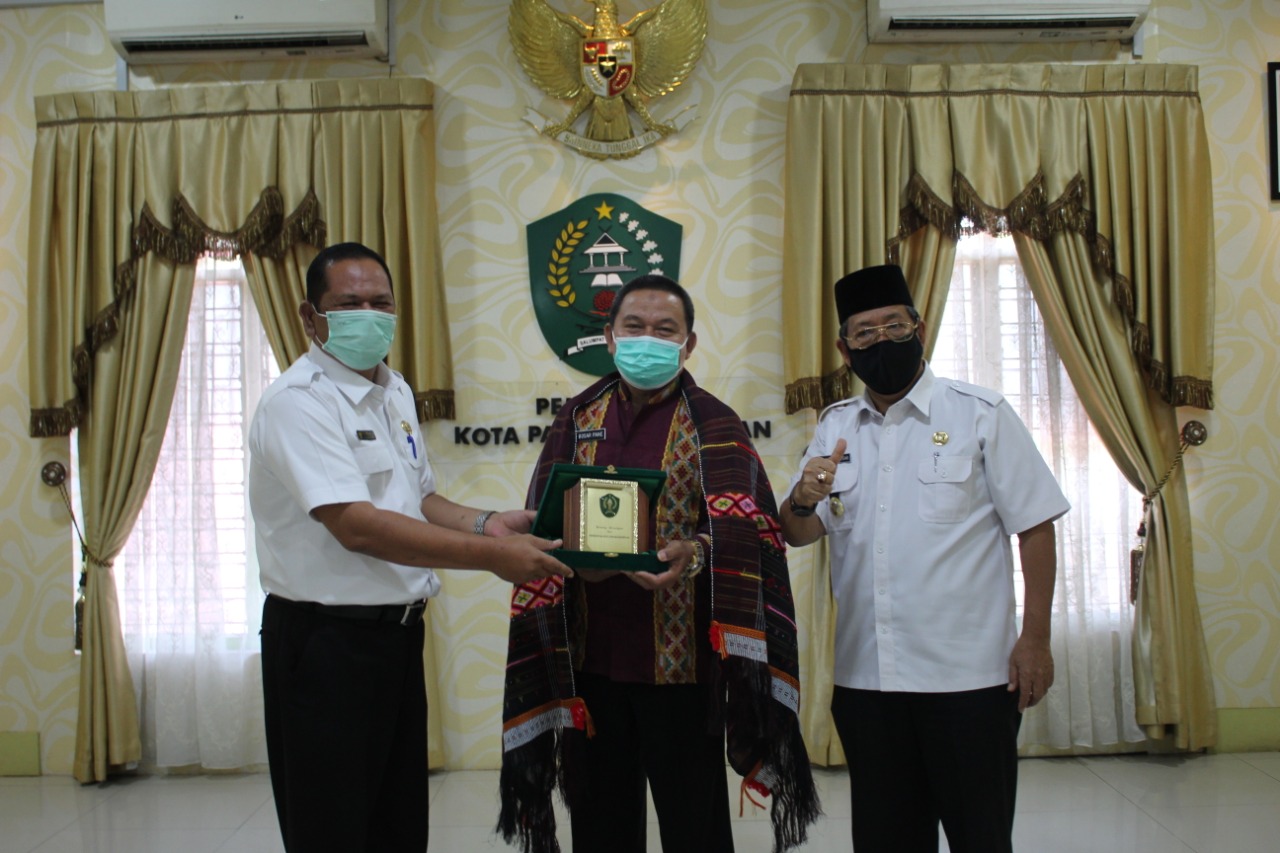 Terima Audiensi BNNK Tapsel, Walikota Irsan :