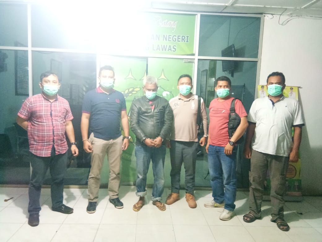 Gelapkan Dana Desa Rp 509 Juta, Manager BUMDes Parau Sorat Ditangkap Tim Intel Kejaksaan