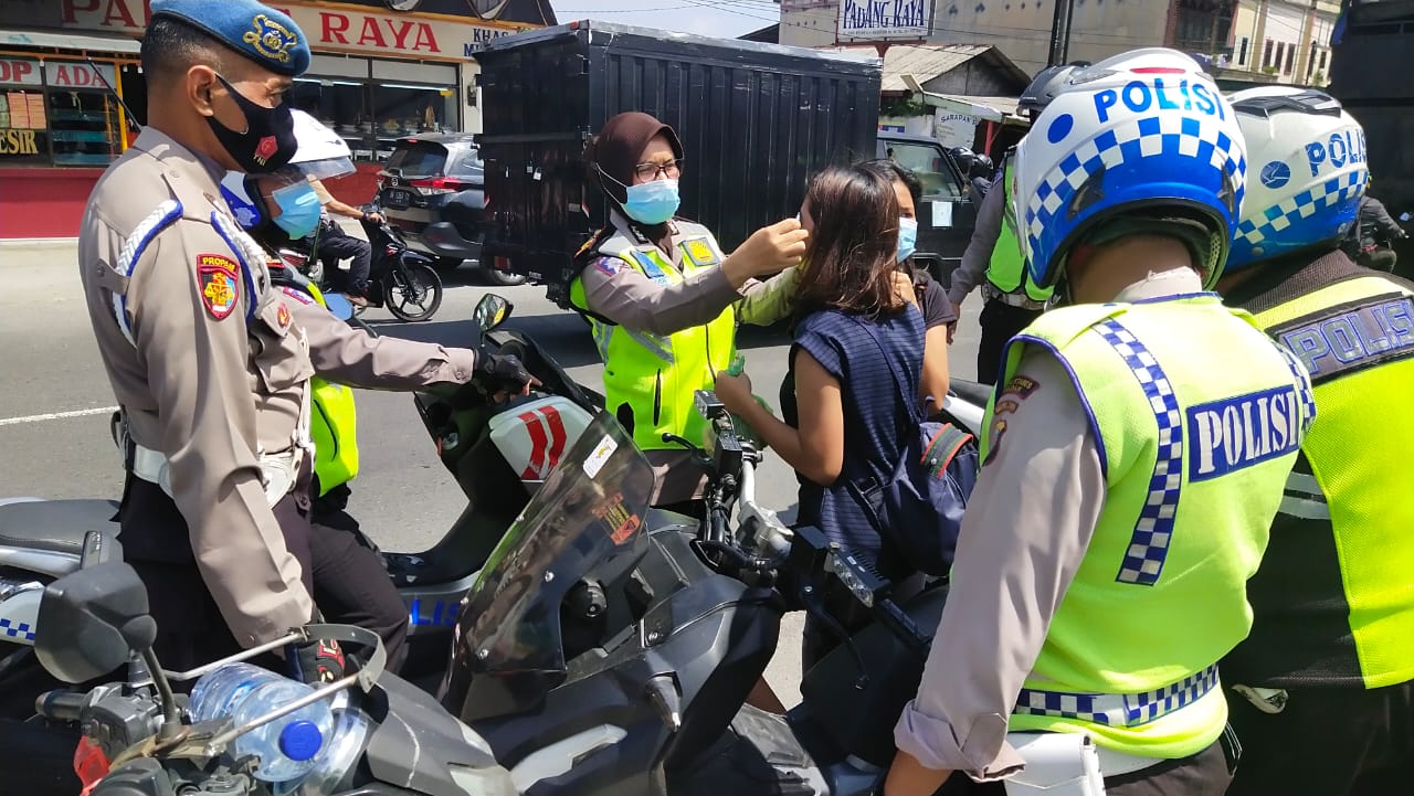Hari Kedua Ops Zebra Toba 2020, Satlantas Polrestabes Medan Tindak 279 Pengendara