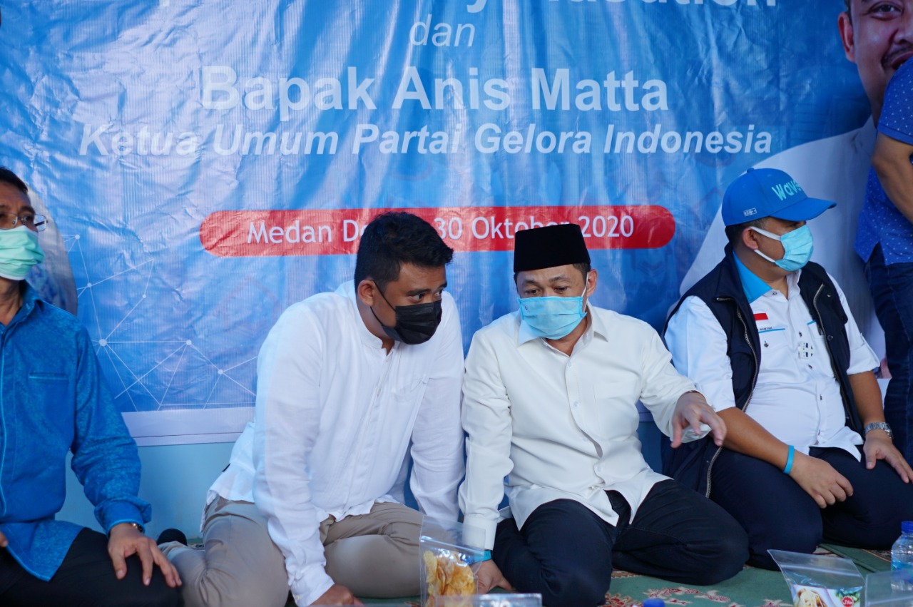 Surat Cinta Santri buat Anis Matta dan Bobby Nasution