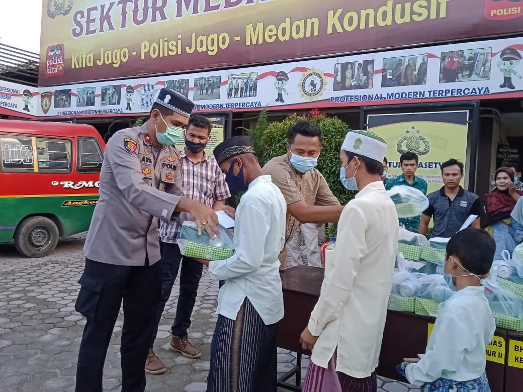 Peringatan Maulid Nabi Muhammad SAW, Polsek Medan Baru Bersama Anak Yatim Memggelar Doa Bersama
