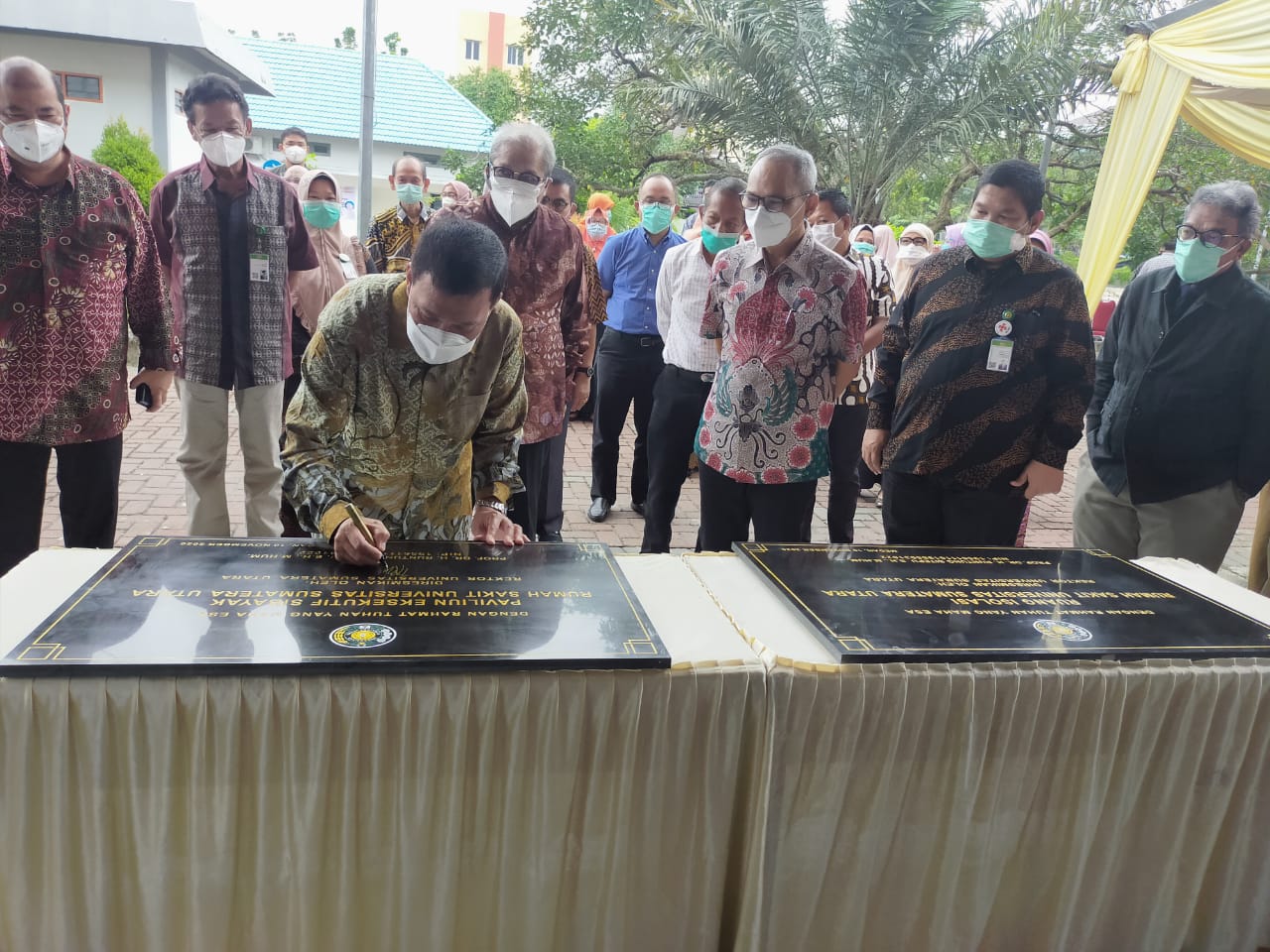 Rektor Resmikan Paviliun Eksekutif Sibayak dan Ruang Isolasi