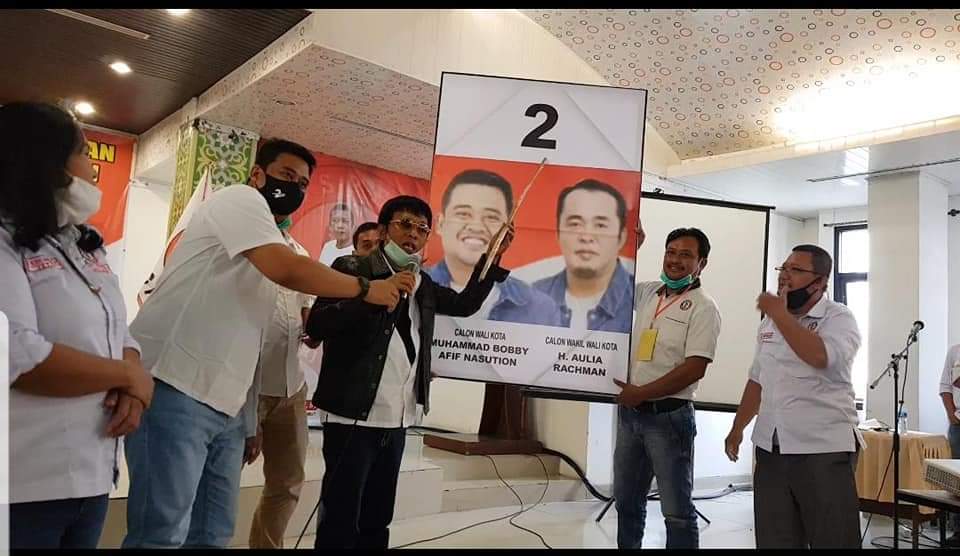 Pelantikan Pospera Dilakukan Simulasi Pencoblosan Tanda Gambar Bobby-Aulia