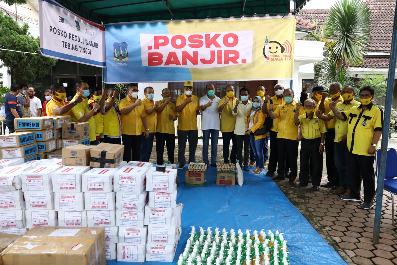Untuk Rakyat, Golkar Sumut Gerak Cepat Bantu 2000 Paket Sembako Banjir Tebing Tinggi