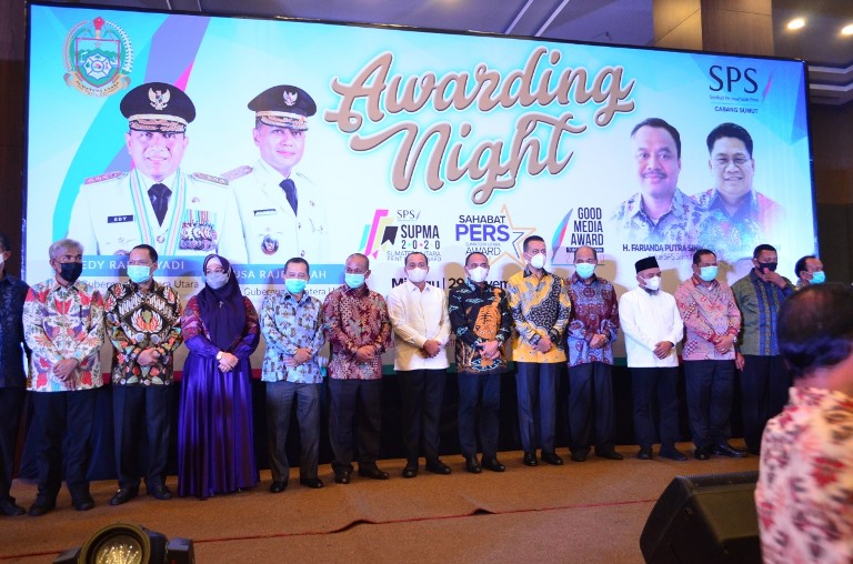 Calon Walikota Binjai Lisa Andriani Satu-Satunya Tokoh Perempuan Penerima Anugerah Sahabat Pers