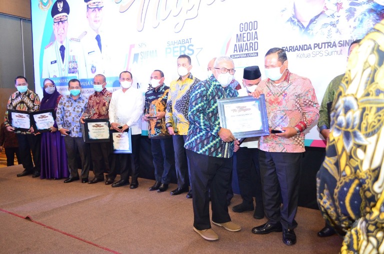 Sahabat Pers Awarding Night 2020, Walikota Irsan Nasution Apresiasi SPS Sumatera Utara