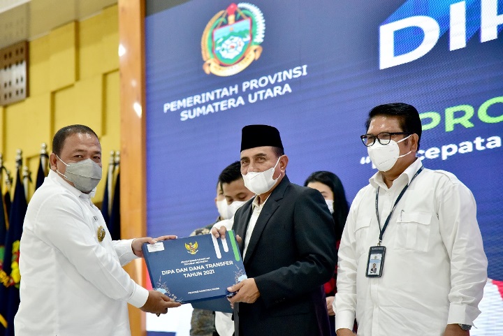 Penyerahan DIPA dan TKDD 2021 di Wilayah Sumut,  Gubernur Minta Percepatan Pembangunan di Kondisi Sulit