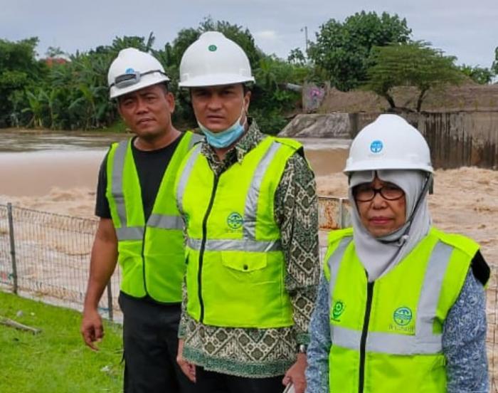 Dirut Tirtanadi : Tidak Ada Tanggul Jebol,  Selama Terjadi Banjir PDAM Tirtanadi Antusias Membantu Warga