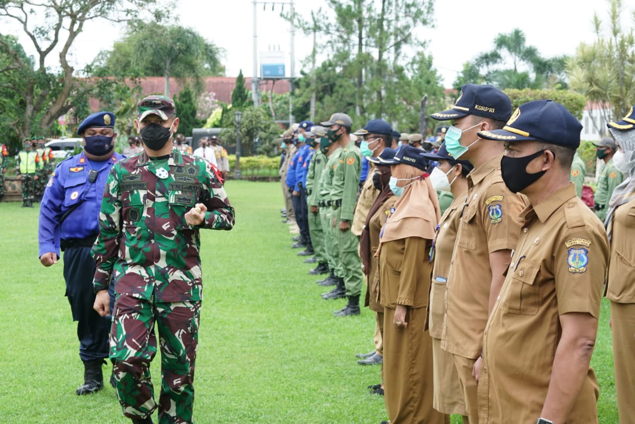 Dandim 0204 Ajak Tim Gustu Covid -19 Berikan Sosialiasi Kepada Masyarakat