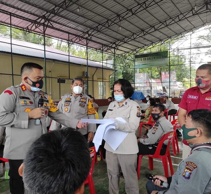 Peduli Terhadap Personil Sakit, Kapolres Langkat Gelar Penyuluhan Konseling Kesehatan