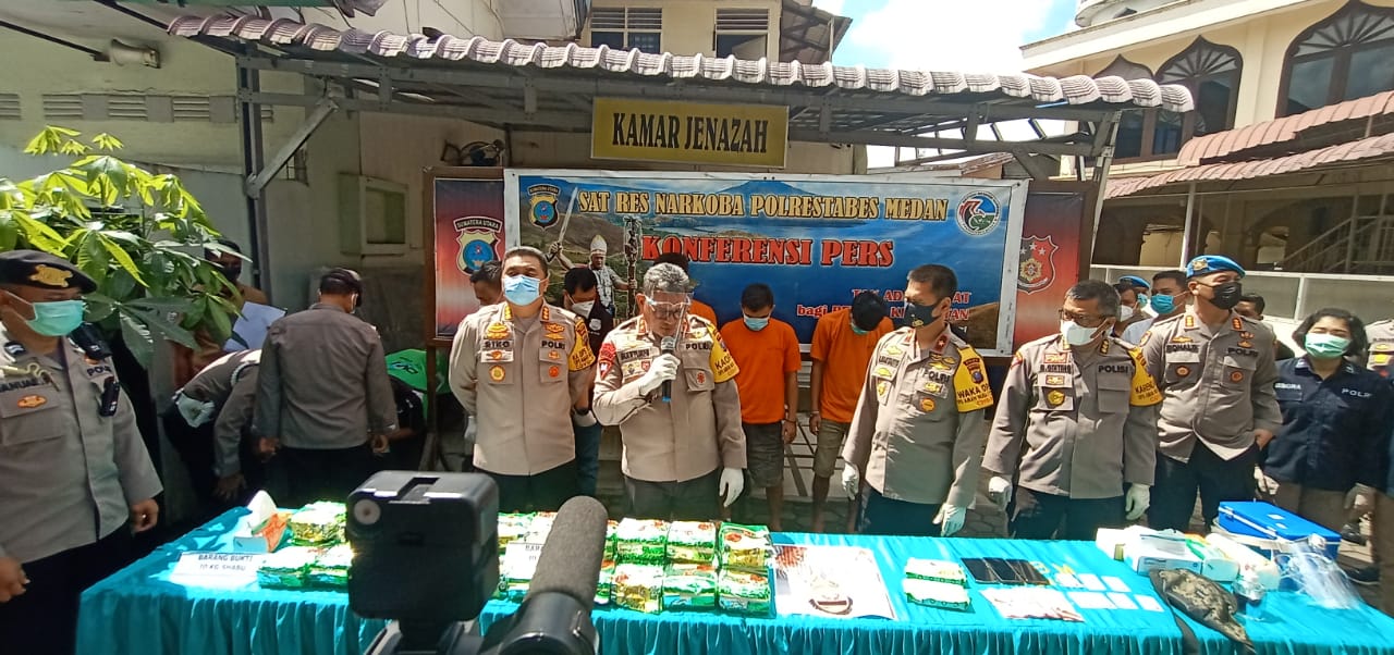 Polrestabes Medan Ungkap Peredaran Narkotika Jenis Shabu Seberat 30 Kg, 1 dari 5 Tersangka Ditembak
