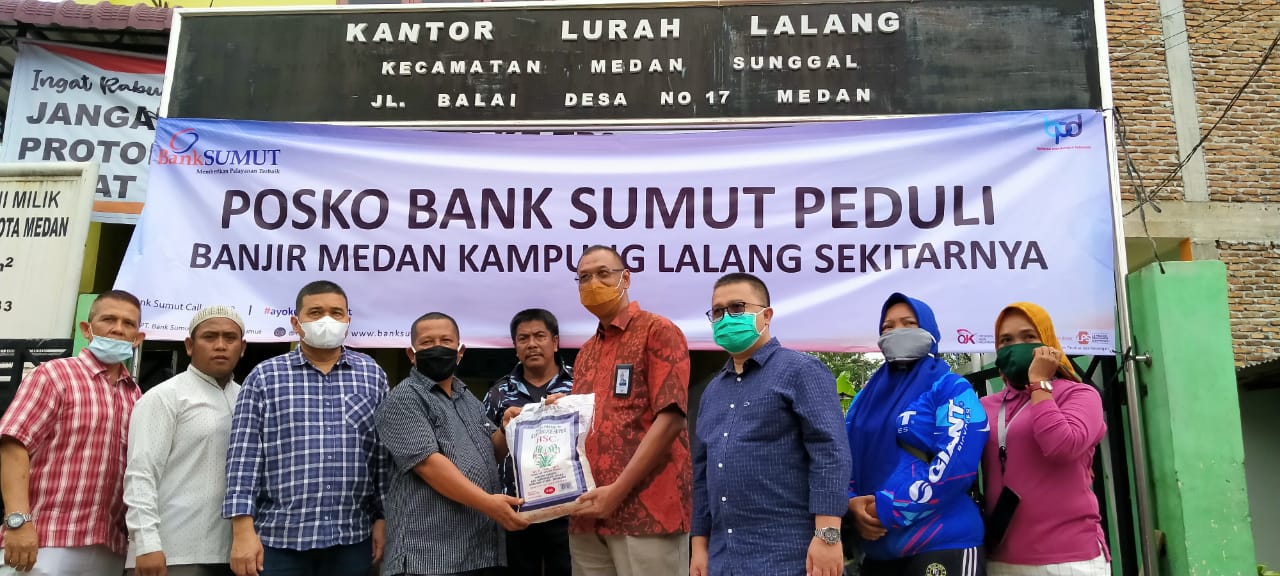 Bank Sumut Bantu Sembako dan Makanan Kepada Warga, Peduli Kepada Korban Banjir  Medan dan Sekitarnya