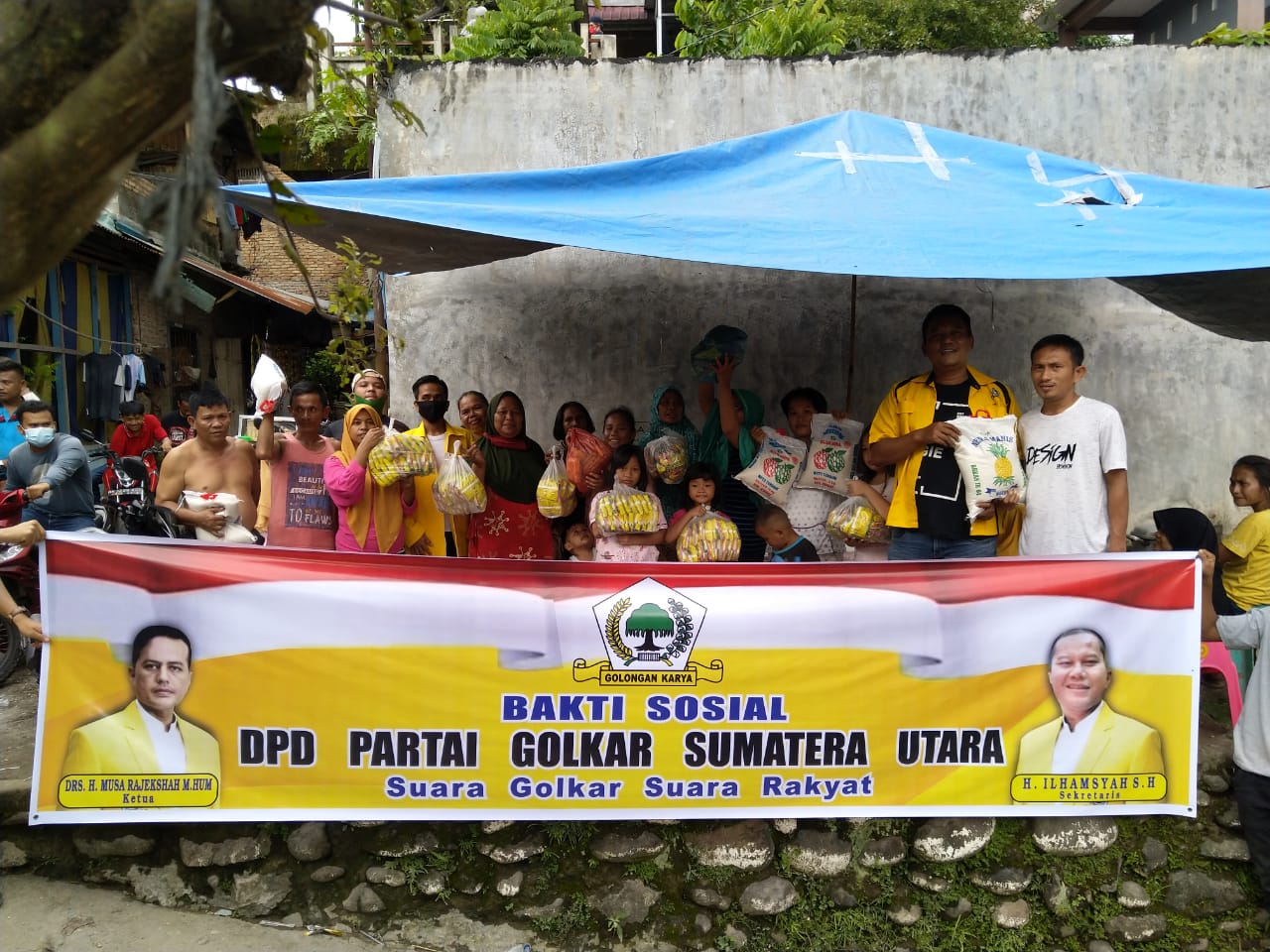 Ijeck Perintahkan Kader Golkar Turun Beri Bantuan, Banjir Setinggi Atap Rumah Landa Medan dan Deliserdang
