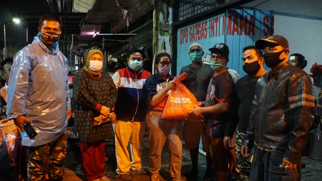 Bantu Korban Banjir, Pertamina Salurkan 500 Paket Sembako