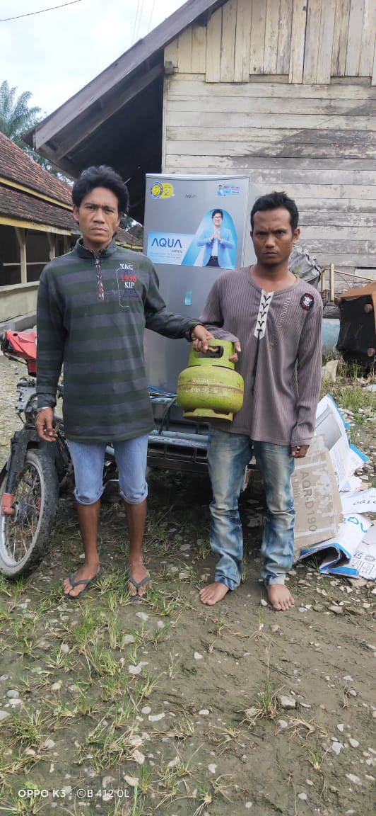 Curi Tabung Gas Dan Kulkas,Riki dan M.Faisal Diciduk Polsek Pangkalan Brandan