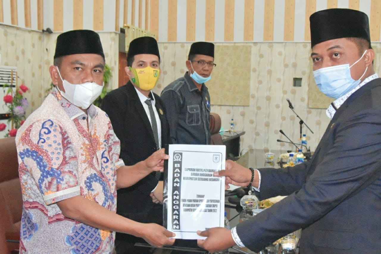 Wabup Sergai Hadiri Rapat Paripurna Penetapan Pokok Pikiran DPRD