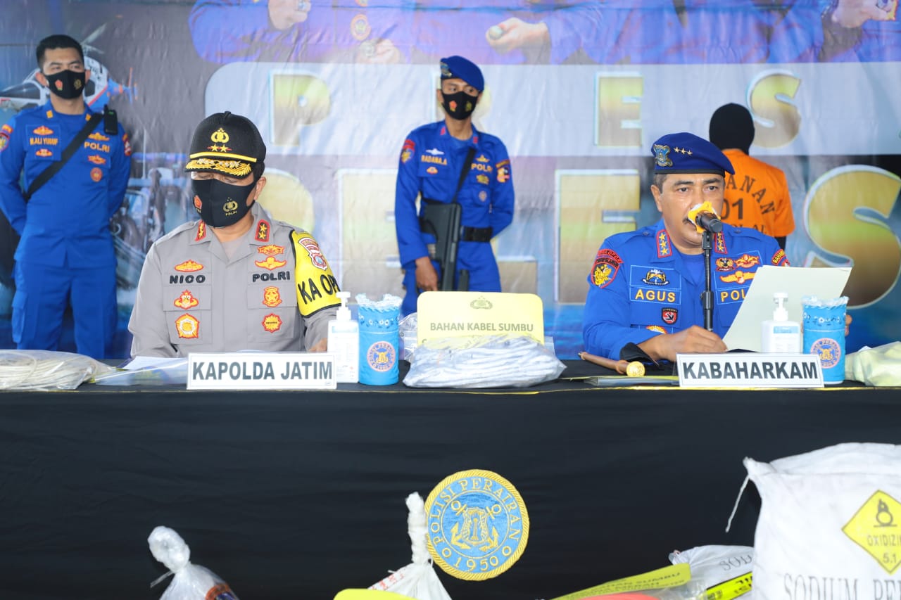 Anggota Kabaharkam Polri Ungkap Bahan Peledak 16 Ton Bom Ikan