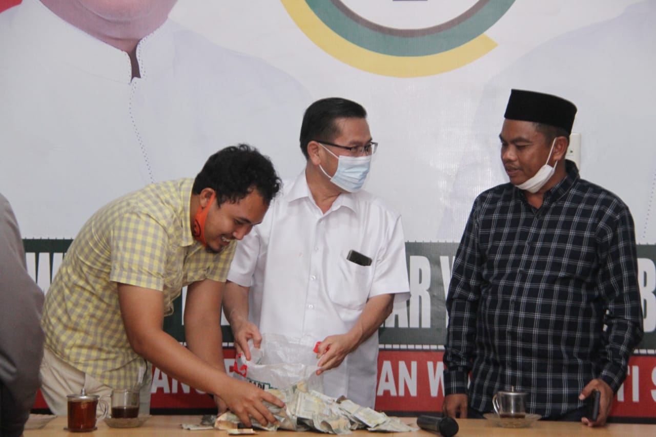 Kaum Milenial Perbaungan Antarkan Donasi untuk Dambaan