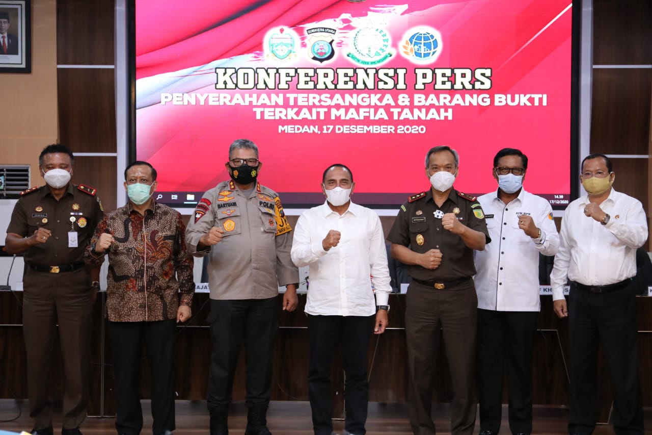 Konferensi Pers Pengungkapan Kasus Mafia Tanah