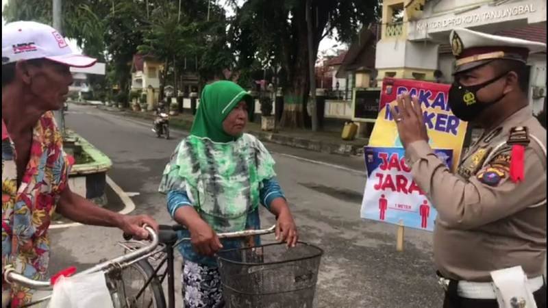 Polres Tanjung Balai Public Speaking Peningkatan Adaptasi Kebiasaan Baru