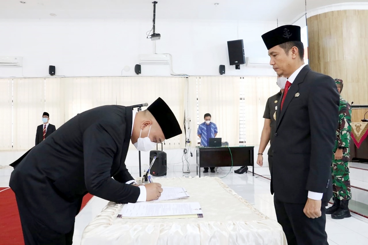 Hendra Dermawan Siregar Dilantik Menjadi Pj Sekda Kota Pematangsiantar
