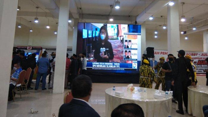 Sorak-sorai Membahana di Markas Pemenangan Bobby-Aulia Saat Tim Paparkan Hasil Quick Count 2 Lembaga