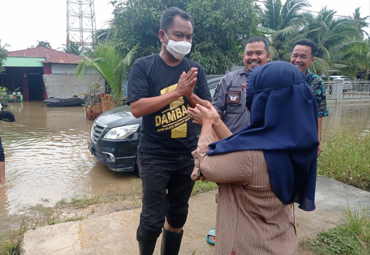 Tinjau Masyarakat Terdampak Banjir, Darma Wijaya : Kami Sudah Siapkan Program Penanganan Banjir
