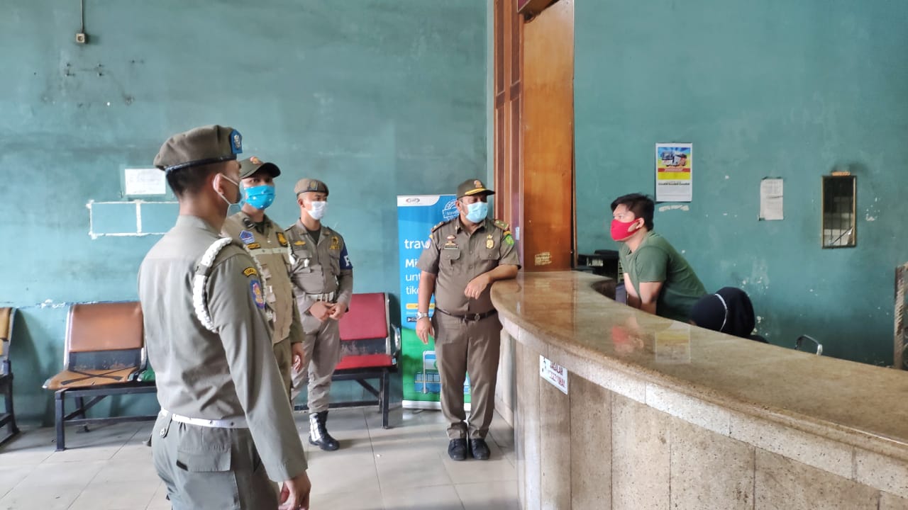 Tim Satgas Covid 19 Kota Medan Berikan Imbauan Prokes Kepada Pengunjung & Karyawan Pool Angkutan
