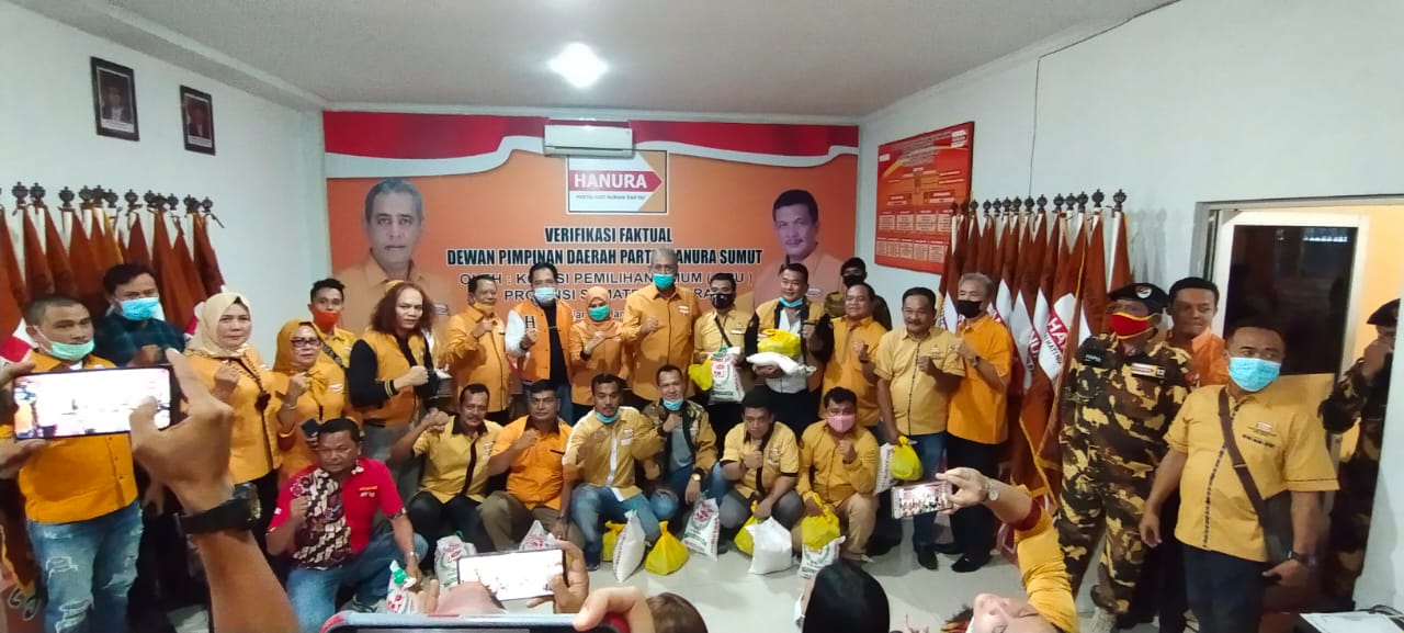 Meriahkan HUT ke 14, DPD Partai Hanura Sumut 1.000 Paket Sembako, Kodrat Shah: Ayo Besarkan Partai