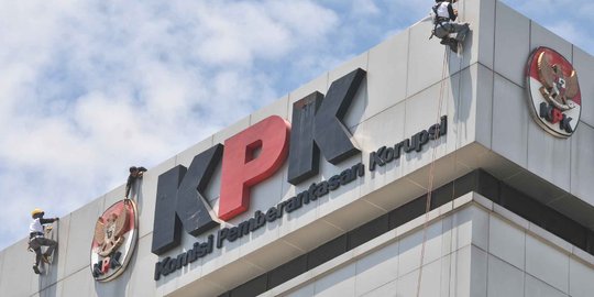 KPK Sita Uang Rp16 Miliar dan 5 Mobil, Kasus Suap Ekspor Benur Edhy Prabowo