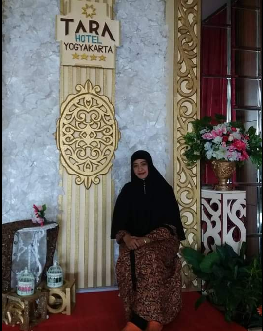 Ini Profil Rashda Diana, Doktor Politik Cucu Pendiri Ponpes Gontor Jadi Istri Din Syamsuddin