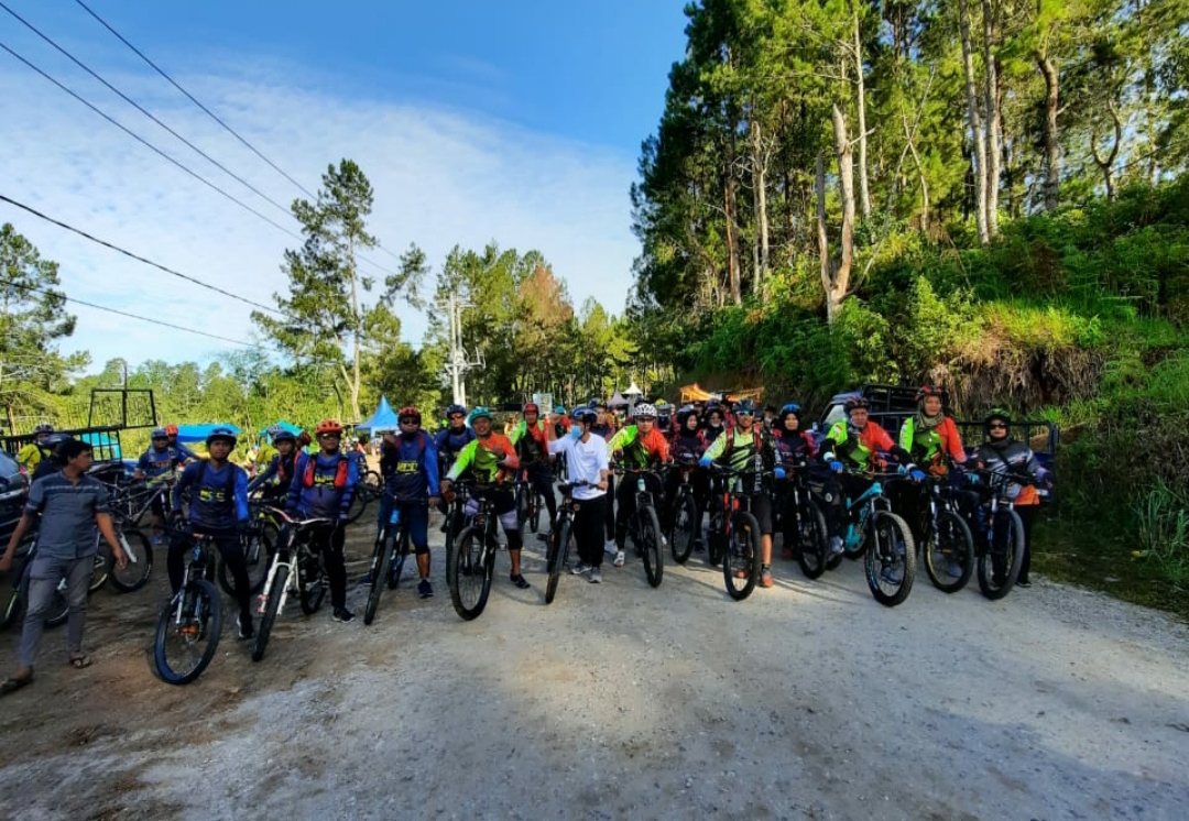 Karang Taruna Sibisa Gelar Funbike Kelilingi  The Caldera Resort
